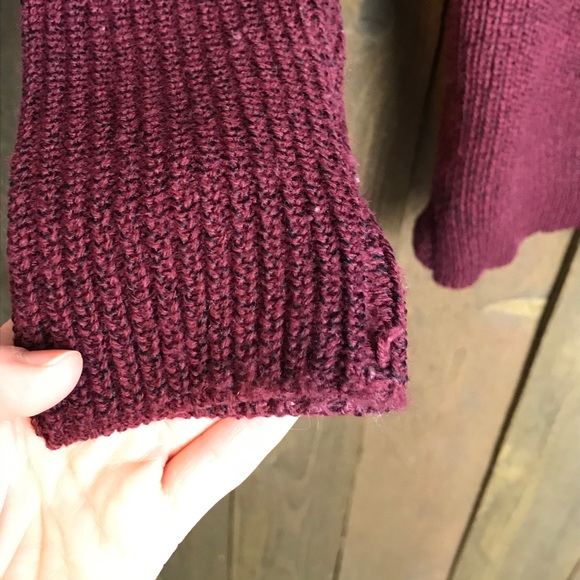 ASTR The Label Knit Red Long Sleeve Cross Over Top - Picture 10 of 12